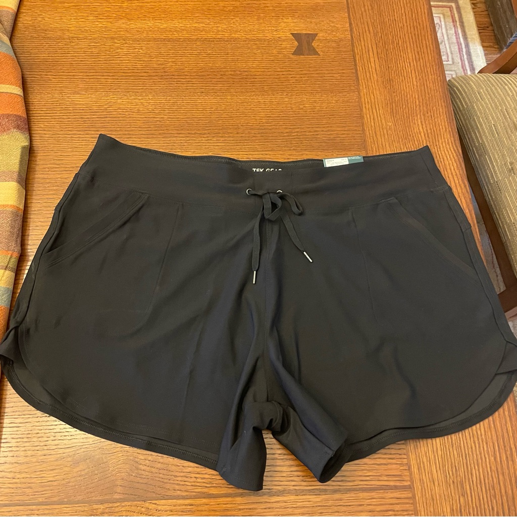 Active Drawstring Shorts
